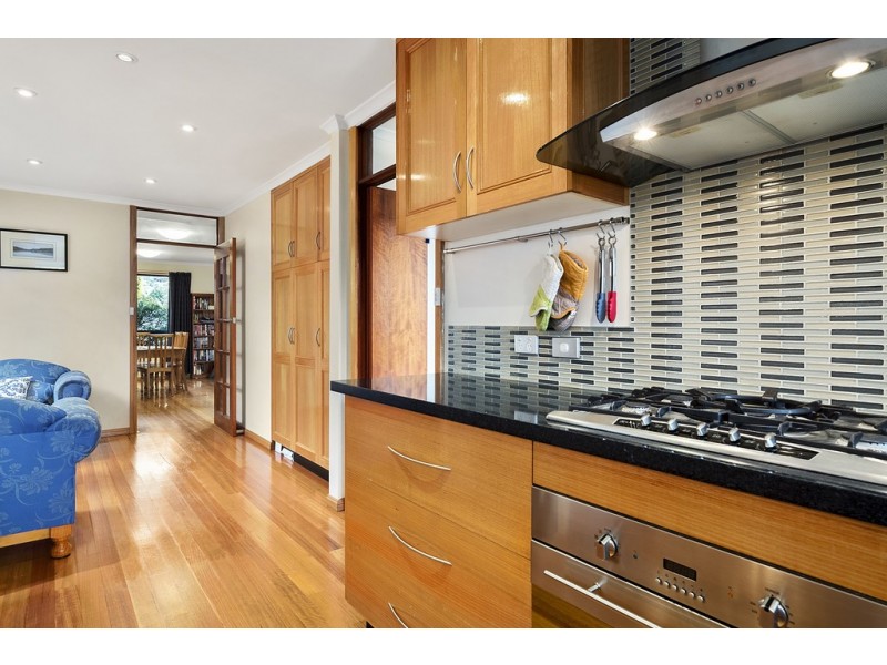 220 Roslyn Avenue, Blackmans Bay TAS 7052
