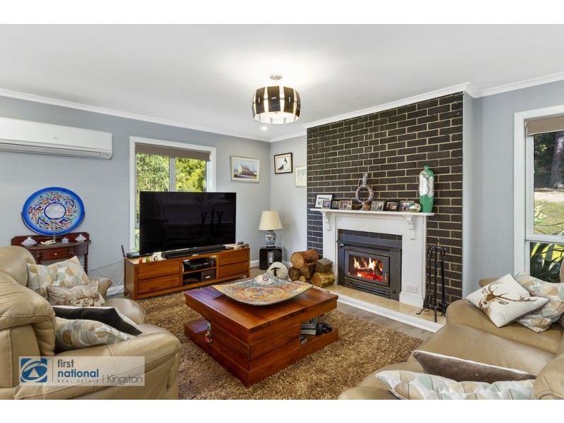 42 Manuka Road, Oyster Cove TAS 7150