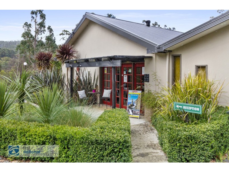 42 Manuka Road, Oyster Cove TAS 7150