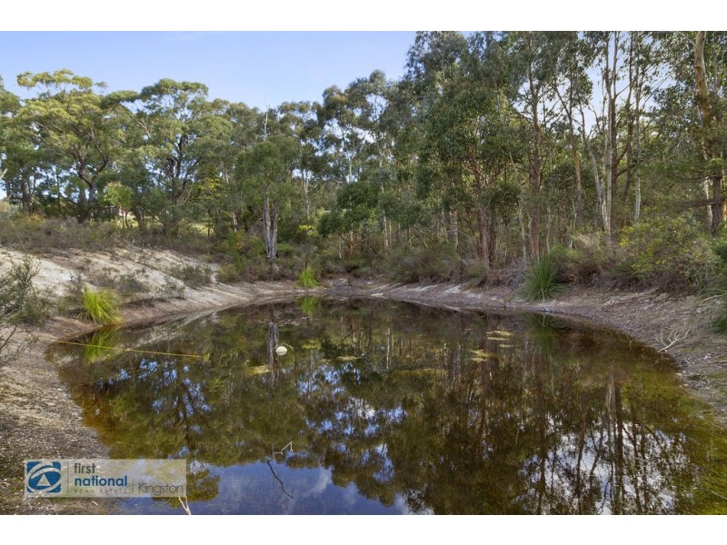 42 Manuka Road, Oyster Cove TAS 7150
