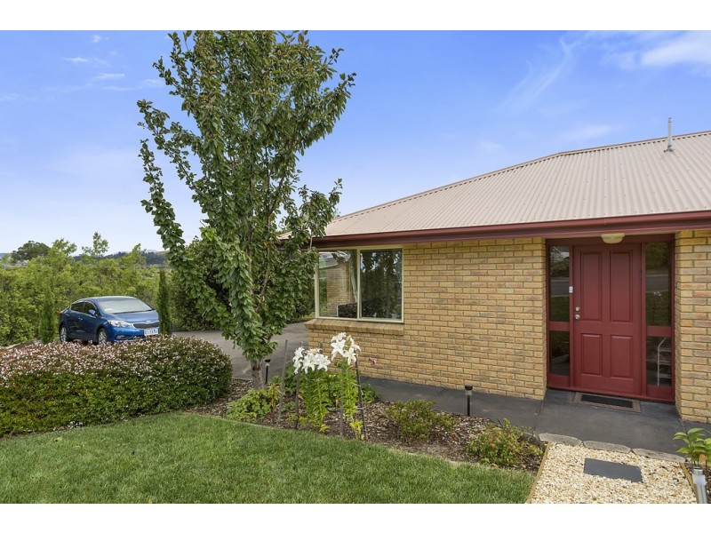 2 Cassia Place, Kingston TAS 7050