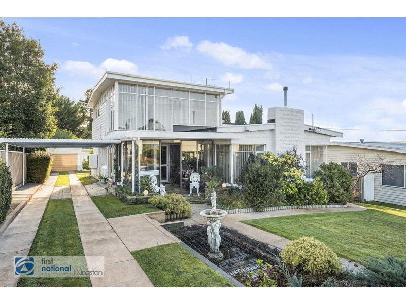 2 Winmarleigh Avenue, Taroona TAS 7053