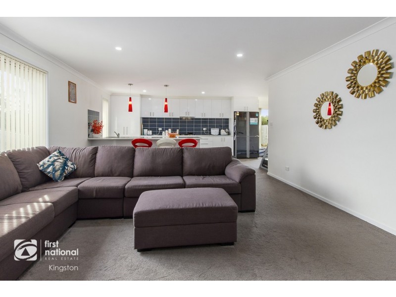 339 Redwood Road, Kingston TAS 7050