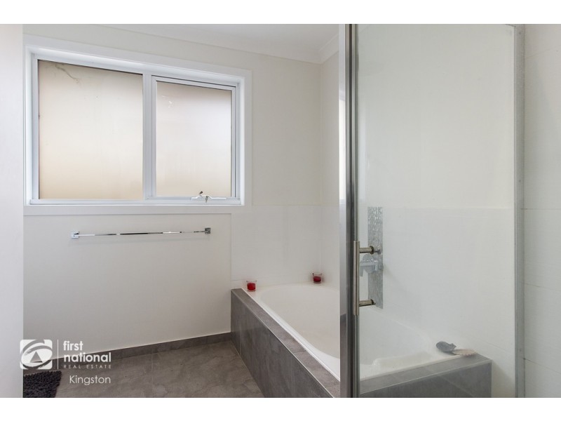 339 Redwood Road, Kingston TAS 7050