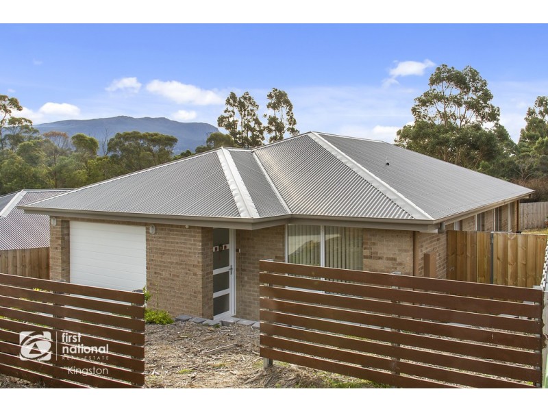 339 Redwood Road, Kingston TAS 7050