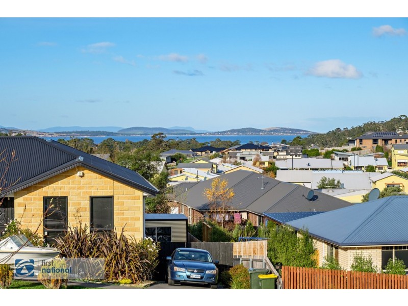 75 Willowbend Road, Kingston TAS 7050