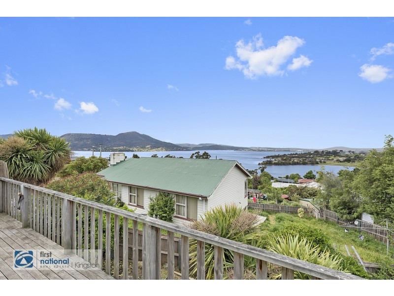 13 Tooma Avenue, Berriedale TAS 7011