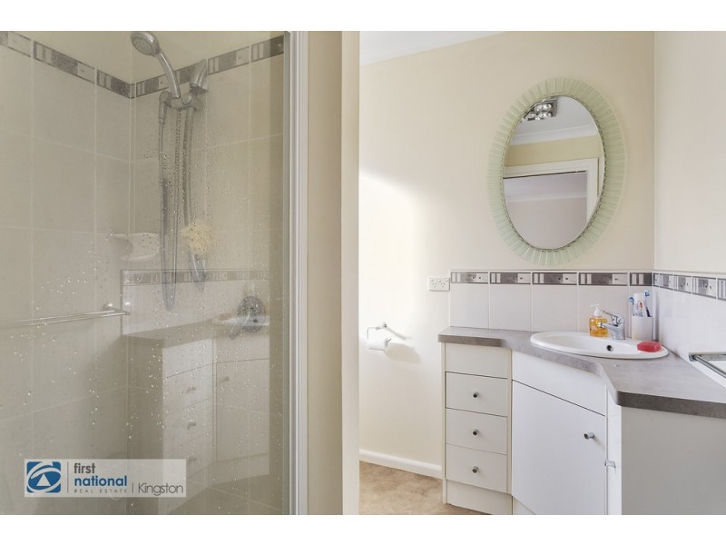 2 Amundsen Crescent, Warrane TAS 7018