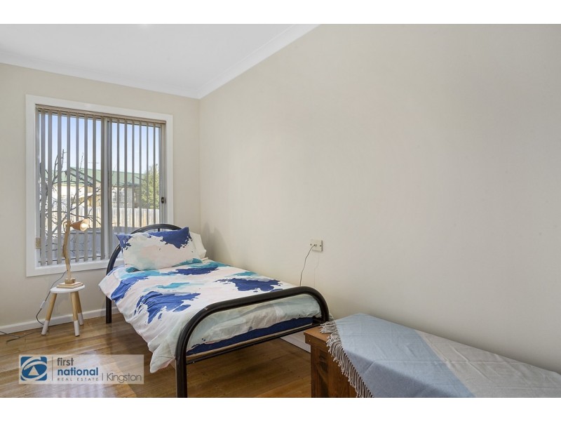 2 Amundsen Crescent, Warrane TAS 7018