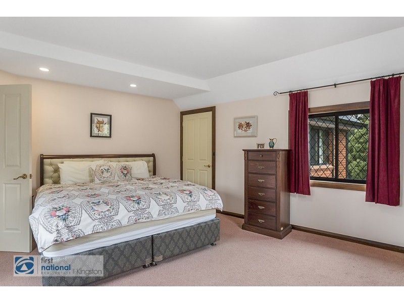 49 Olearia Drive, Howden TAS 7054