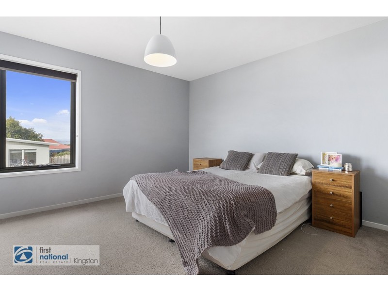 15 Thornton Close, Blackmans Bay TAS 7052