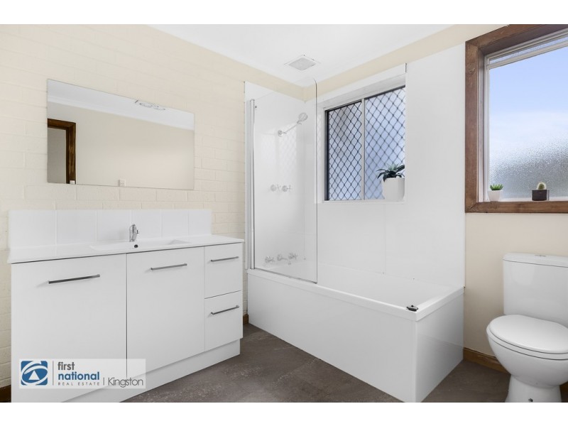 7/287 Churchill Avenue, Sandy Bay TAS 7005