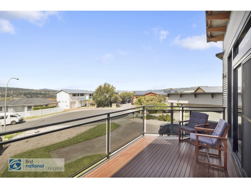 8 Tonic Hill Court, Kingston TAS 7050