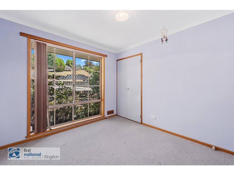 32 Lester Crescent, Kingston TAS 7050