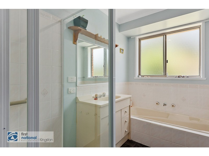32 Lester Crescent, Kingston TAS 7050