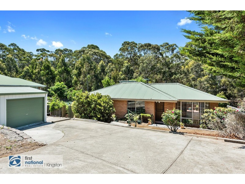 32 Lester Crescent, Kingston TAS 7050