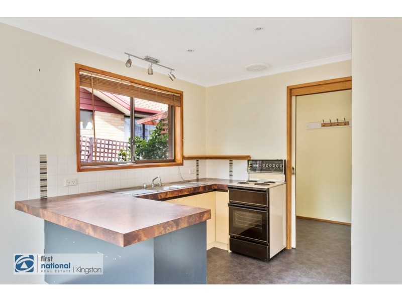11 Hillside Drive, Blackmans Bay TAS 7052