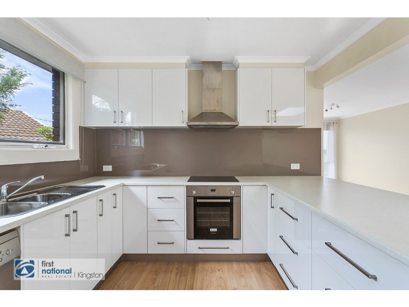1/11 Kulgoa Place, Blackmans Bay TAS 7052