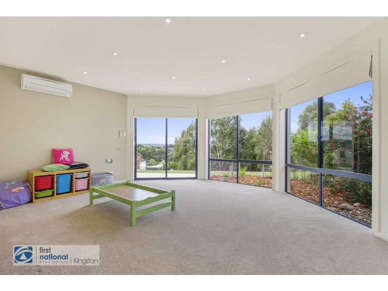 11 Hillview Drive, Margate TAS 7054