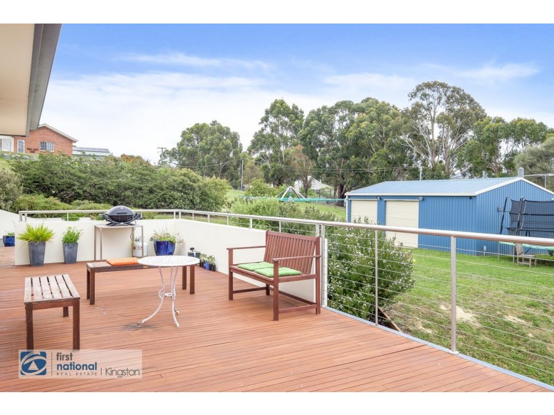 11 Hillview Drive, Margate TAS 7054