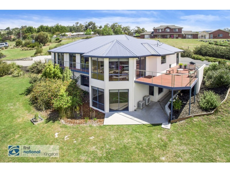 11 Hillview Drive, Margate TAS 7054
