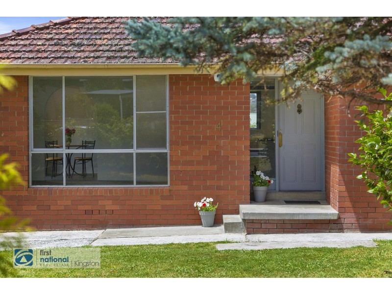 4 Gormley Drive, Kingston TAS 7050