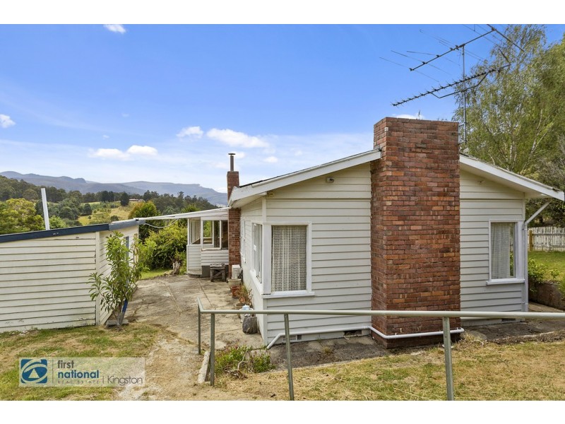 160 Pelverata Road, Sandfly TAS 7150