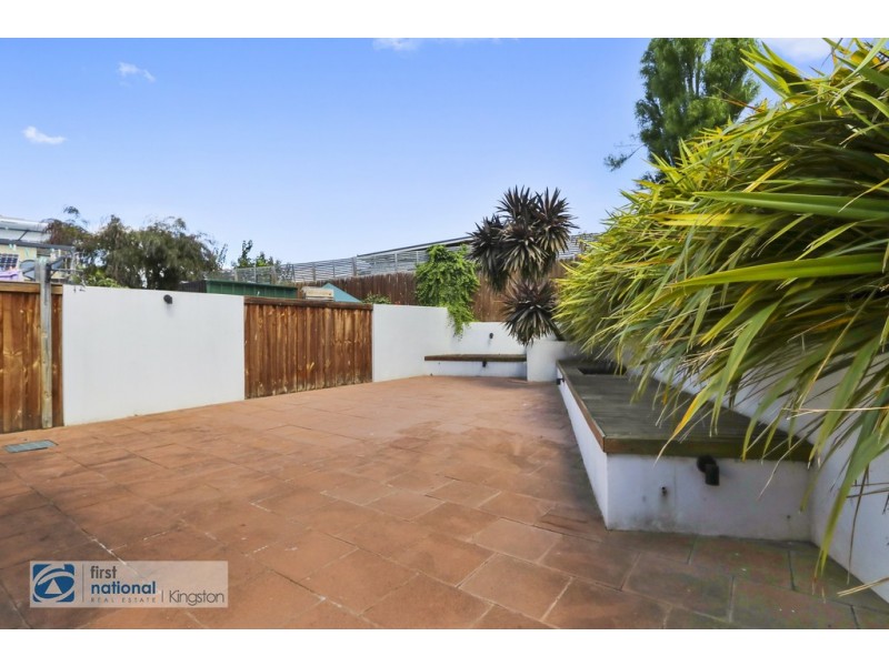 2/24 Staff Road, Electrona TAS 7054
