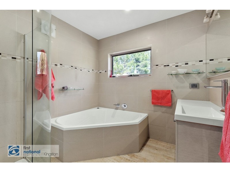 520 Leslie Road, Leslie Vale TAS 7054