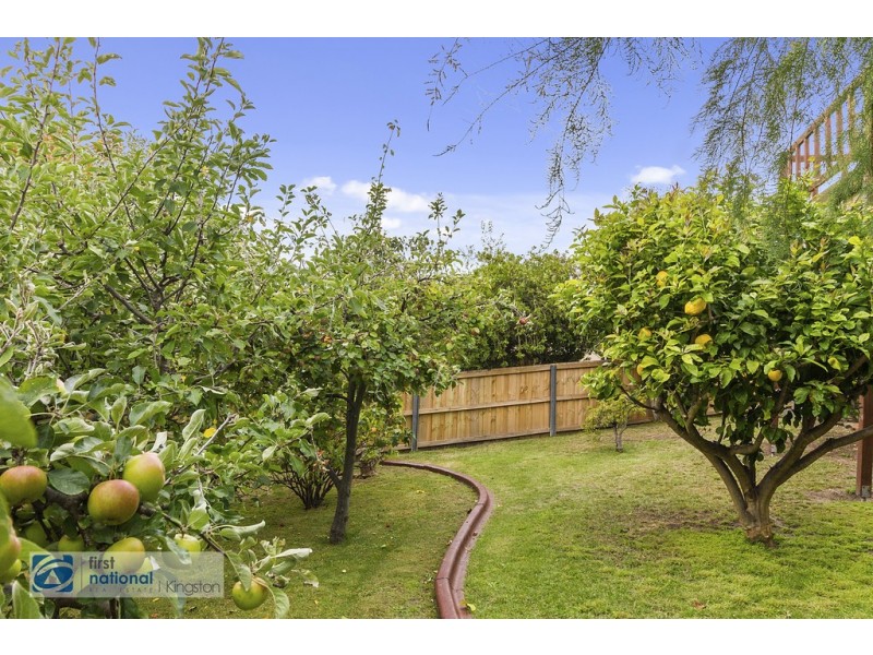 1 Seacrest Avenue, Blackmans Bay TAS 7052