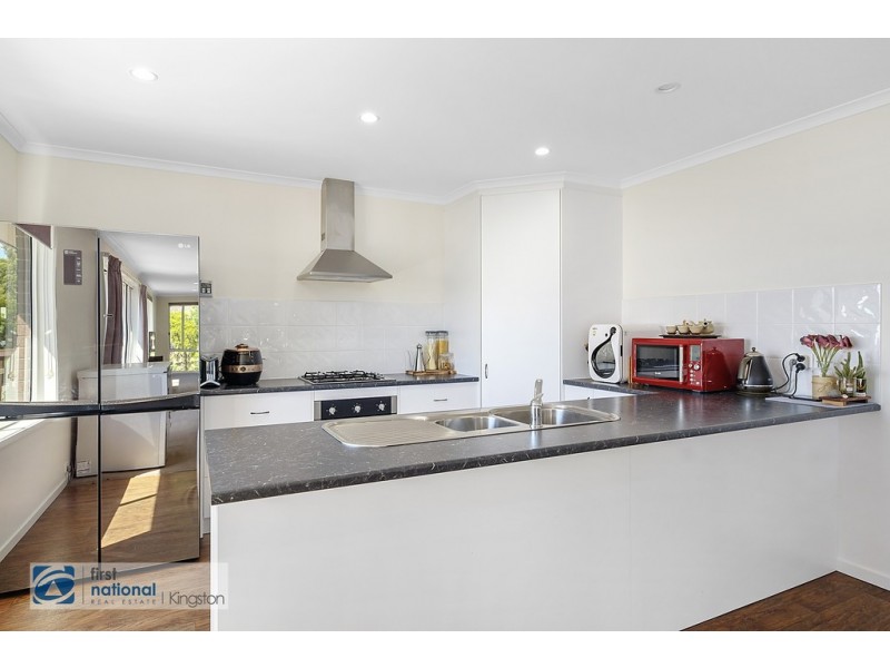 10 Willow Avenue, Kingston TAS 7050