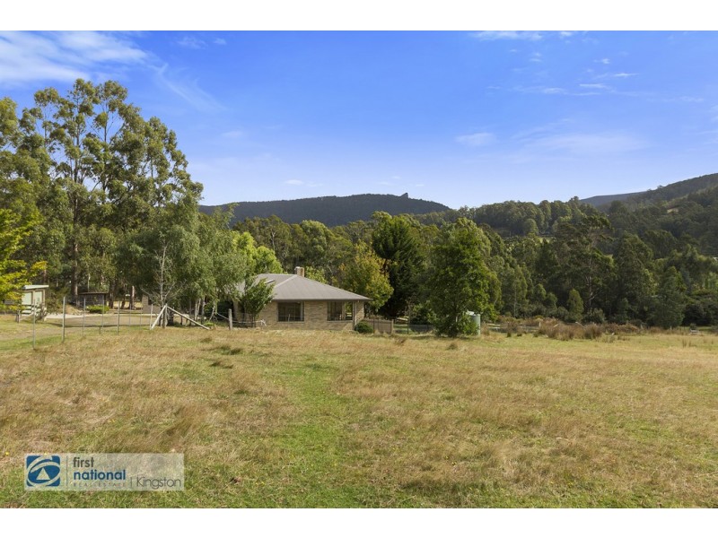 20 Bullock Drive, Leslie Vale TAS 7054