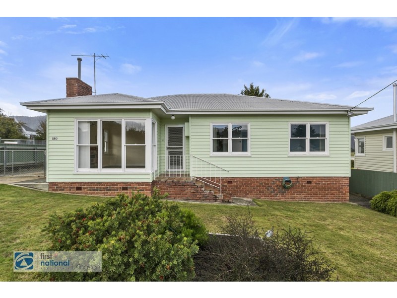 180 Main Street, Huonville TAS 7109