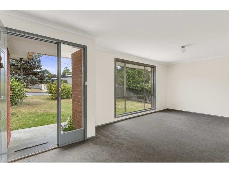 4 Gormley Drive, Kingston TAS 7050
