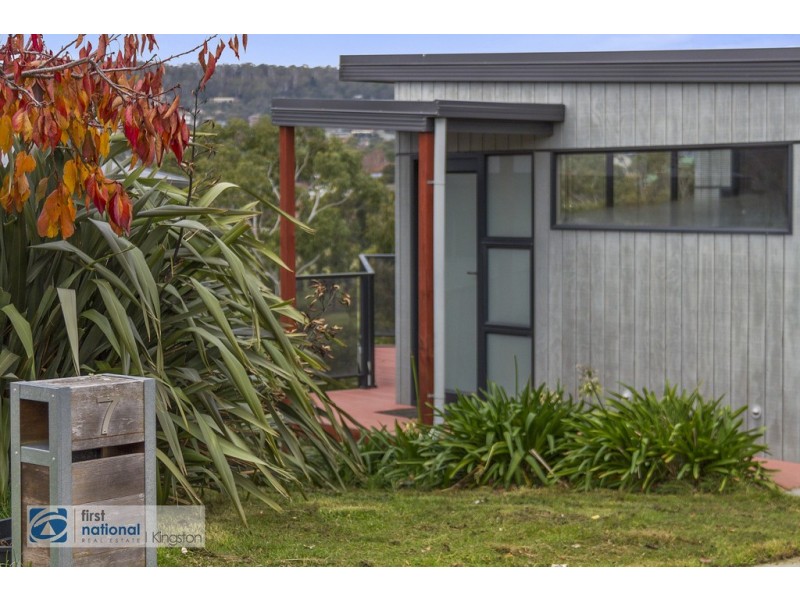 7 Raft Court, Kingston TAS 7050