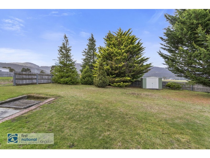 3, 180 Main Street, Huonville TAS 7109