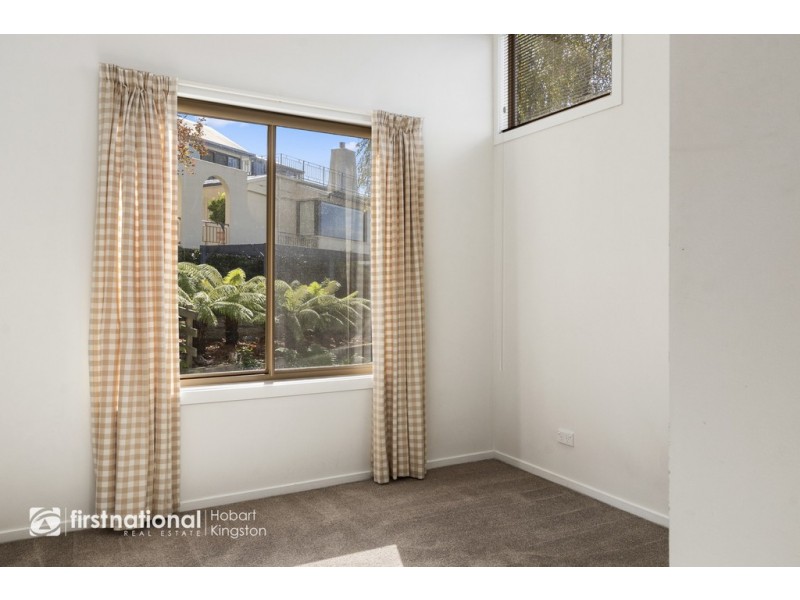 231A Channel Highway, Taroona TAS 7053