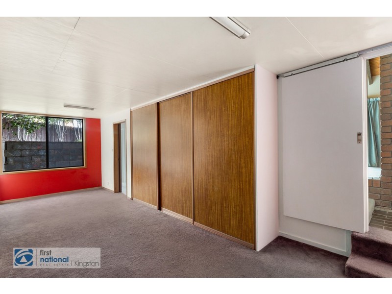 1 Hawthorn Drive, Kingston TAS 7050