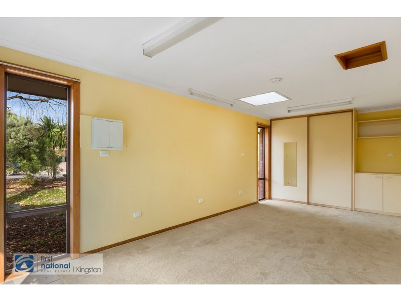 1 Hawthorn Drive, Kingston TAS 7050