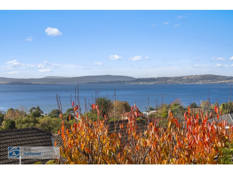 4 Dromana Court, Blackmans Bay TAS 7052