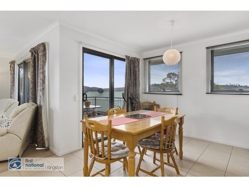 2/49 Fairview Drive, Kingston TAS 7050