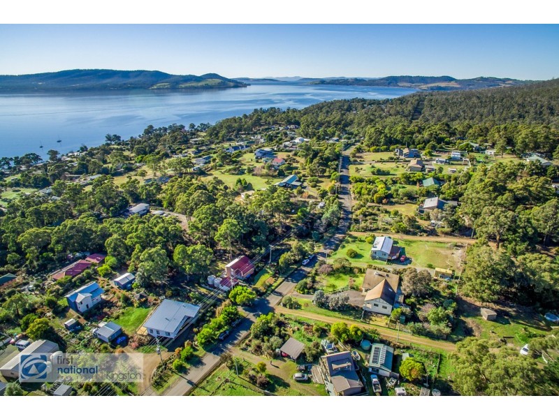 52 Davies Road, Lower Snug TAS 7054