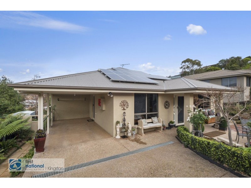 27 Hillside Drive, Blackmans Bay TAS 7052