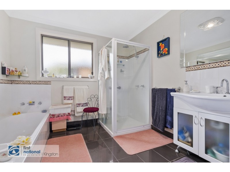 27 Hillside Drive, Blackmans Bay TAS 7052