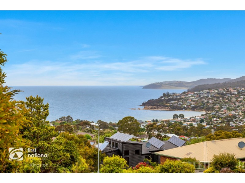 59 Tingira Road, Blackmans Bay TAS 7052
