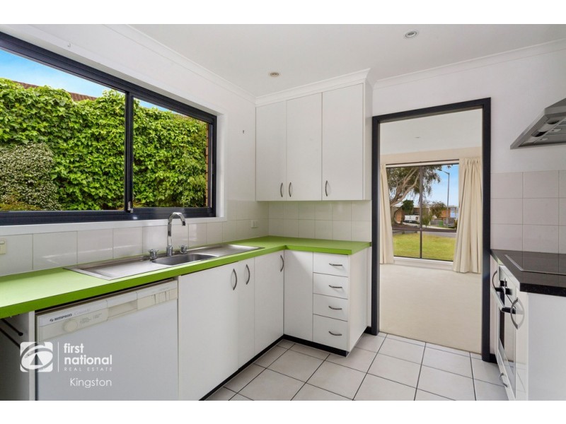 59 Tingira Road, Blackmans Bay TAS 7052