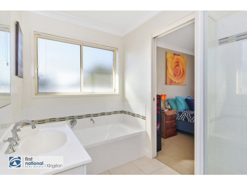 1/18 Gourlay Street, Blackmans Bay TAS 7052