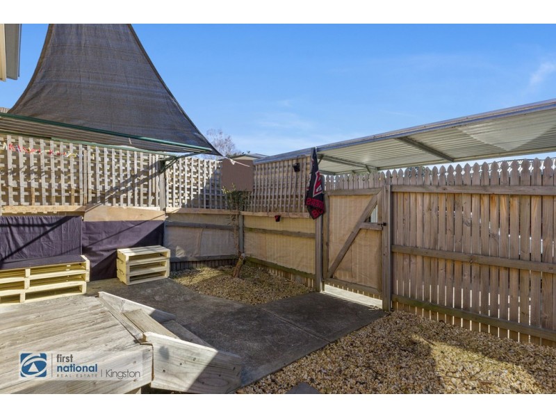 1/18 Gourlay Street, Blackmans Bay TAS 7052