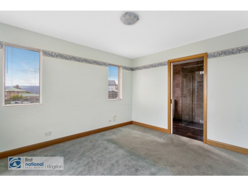 70 Diamond Drive, Blackmans Bay TAS 7052