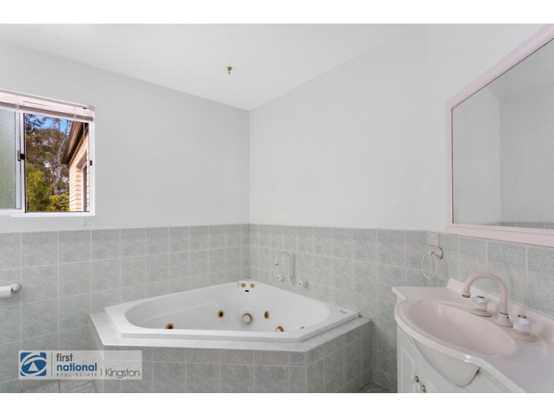 70 Diamond Drive, Blackmans Bay TAS 7052